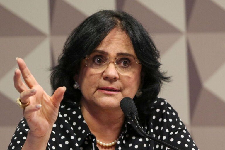 A Comissão de Direitos Humanos e Participação Legislativa (CDH) do Senado ouve a ministra da Mulher, da Família e dos Direitos Humanos, Damares Alves. sobre nota contra passaporte e vacinação infantil