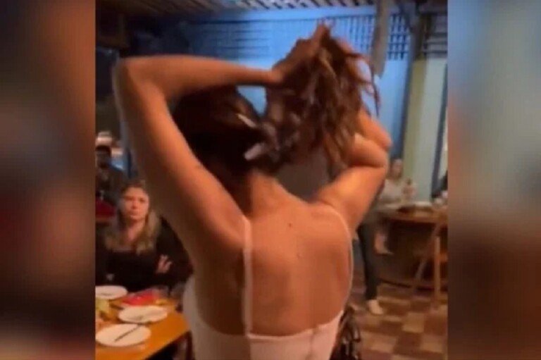 JOVEM CORTA CABELO