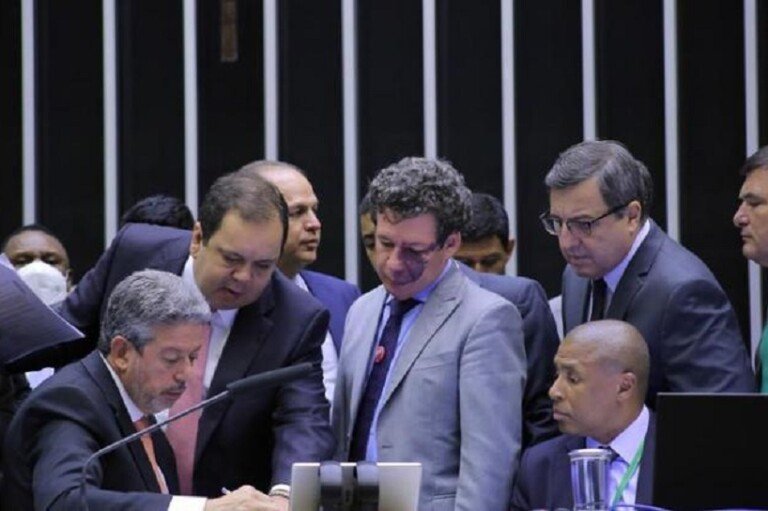 deputados-no-plenario-da-camara-16062022210922255