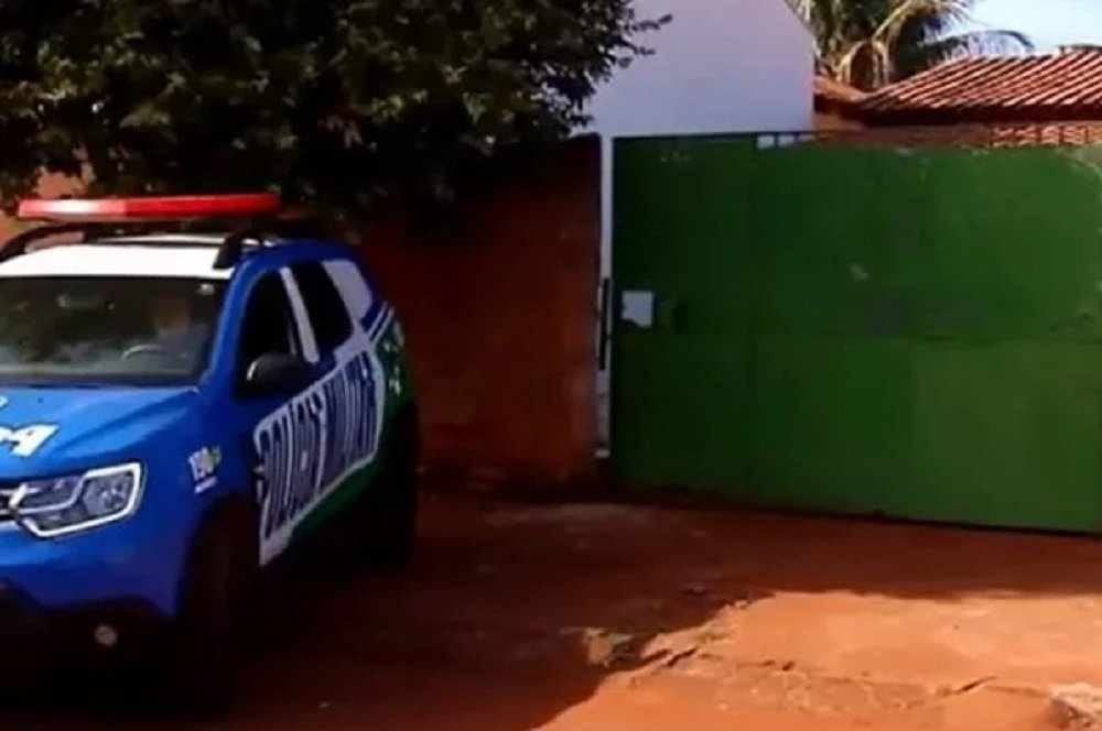 Homem é preso por colocar fogo na esposa; filhos viram mãe em chamas