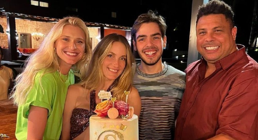 Namorada de filho de Faustão ganha festa de aniversário na casa de Ronaldo Fenômeno