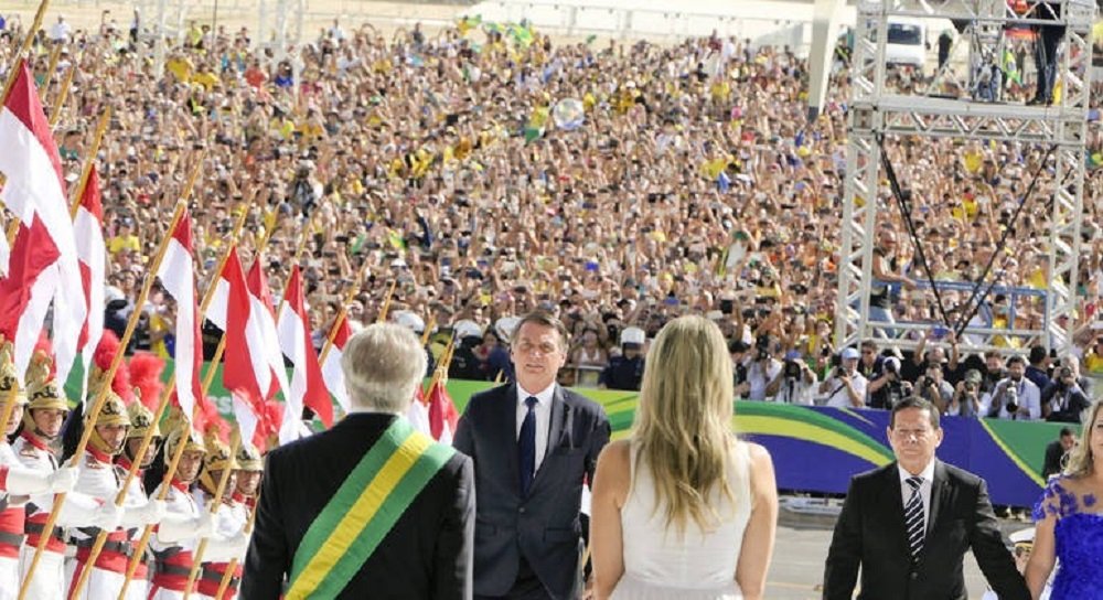 Senado quer discutir fim da reeleição presidencial e mandatos de cinco anos