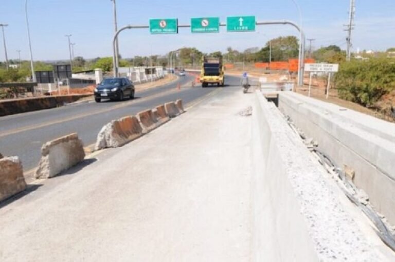 Ponte-Costa-e-Silva-deve-ser-entregue-ainda-este-ano-totalmente-reformada-768x438-1-696x397