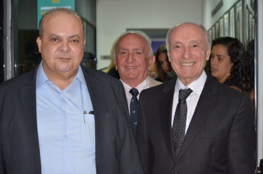 Governador Ibaneis marcou presença na  Posse Fernando Brites como Presidente da ACDF
