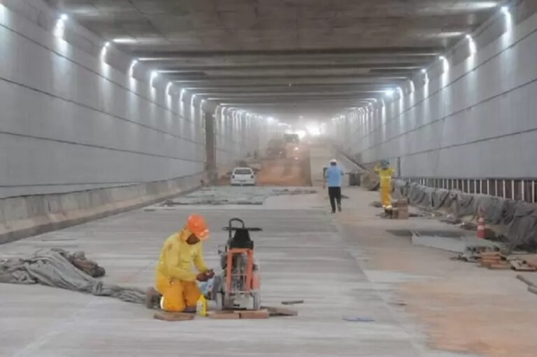 TUNEL