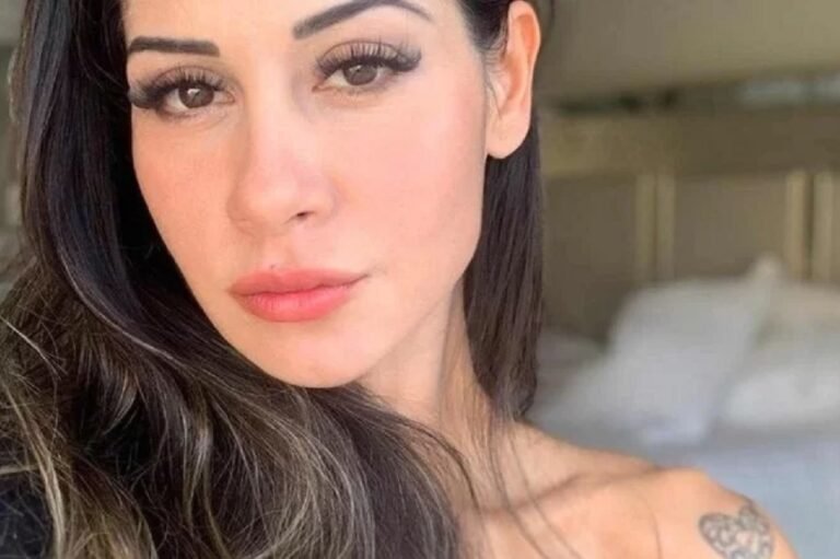 Maíra Cardi