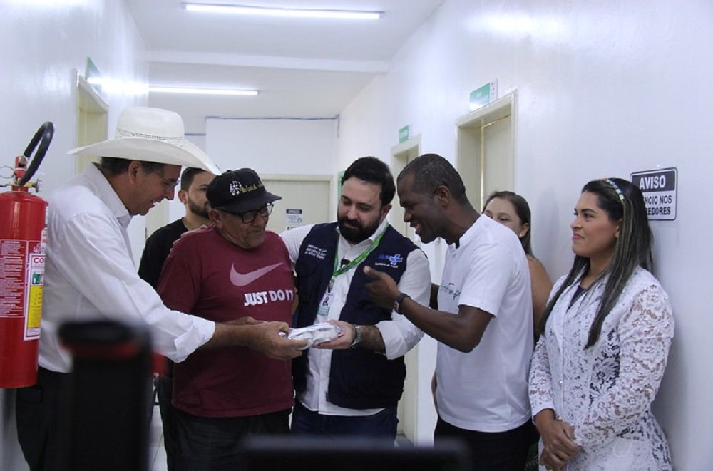 Prefeitura de Águas Lindas, por meio da Secretaria de saúde, realiza entrega de próteses Odontológicas