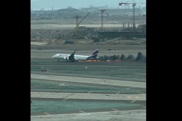 AVIÃO PERU