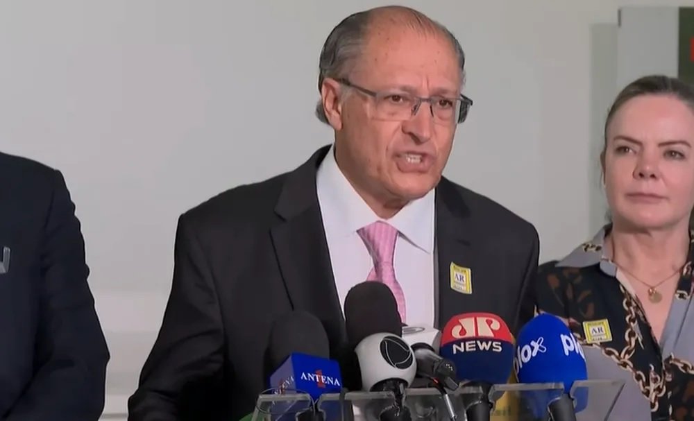 Ministro da Casa Civil nomeia Alckmin e oficializa início da transição do governo Bolsonaro para o governo Lula