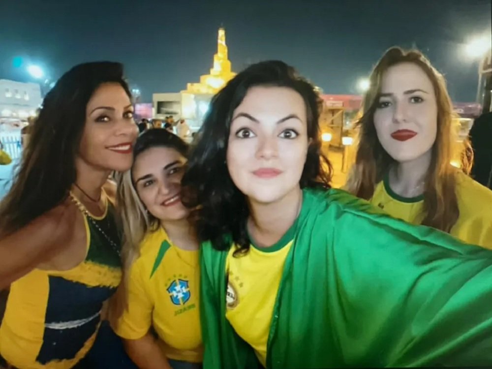 Beijo proibido na balada, namoro com muçulmano e vida profissional: brasileiras contam como é ser uma mulher ocidental no Catar