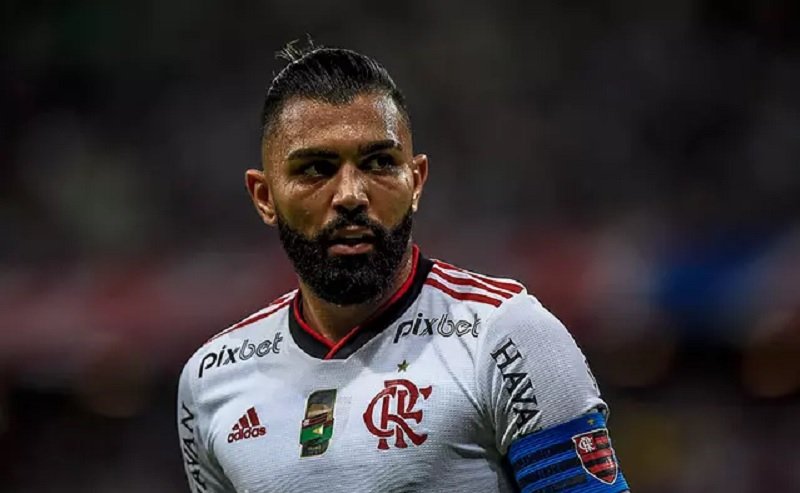 “Vem coisa boa aí”: Gabigol faz suspense com ‘surpresa de Natal’
