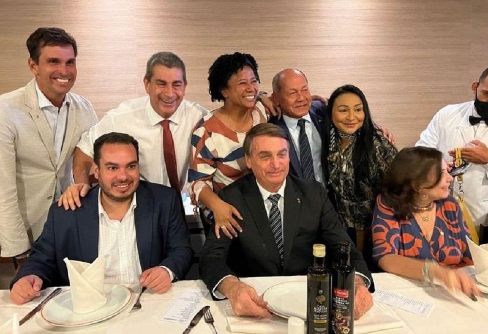 Como foi o jantar do PL