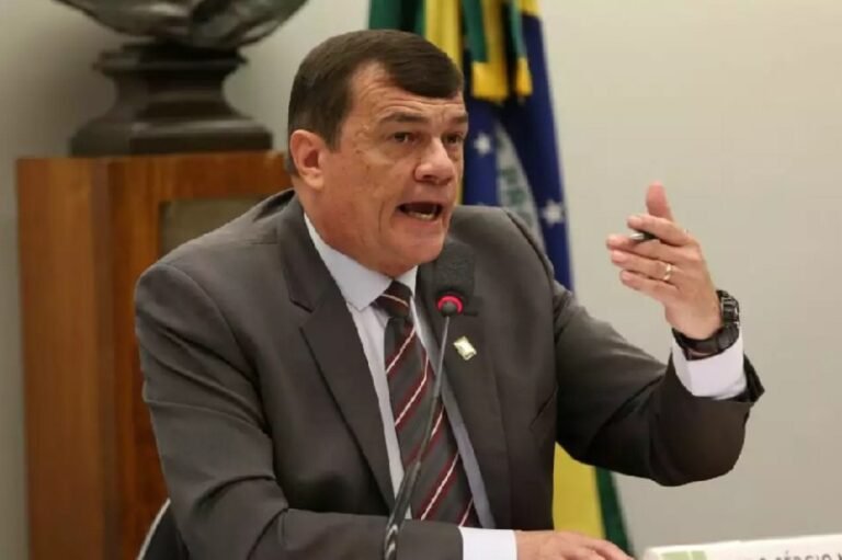 Ministro da Defesa