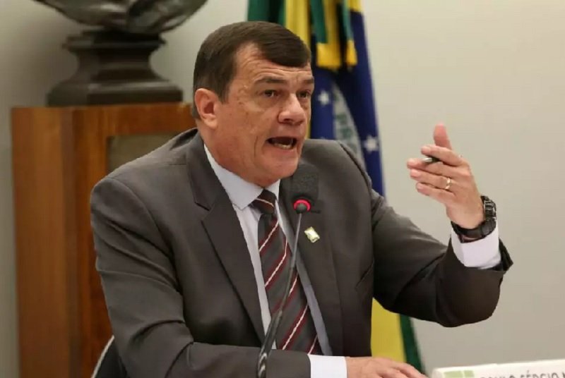 Defesa descreve dois problemas graves e pede que TSE investigue