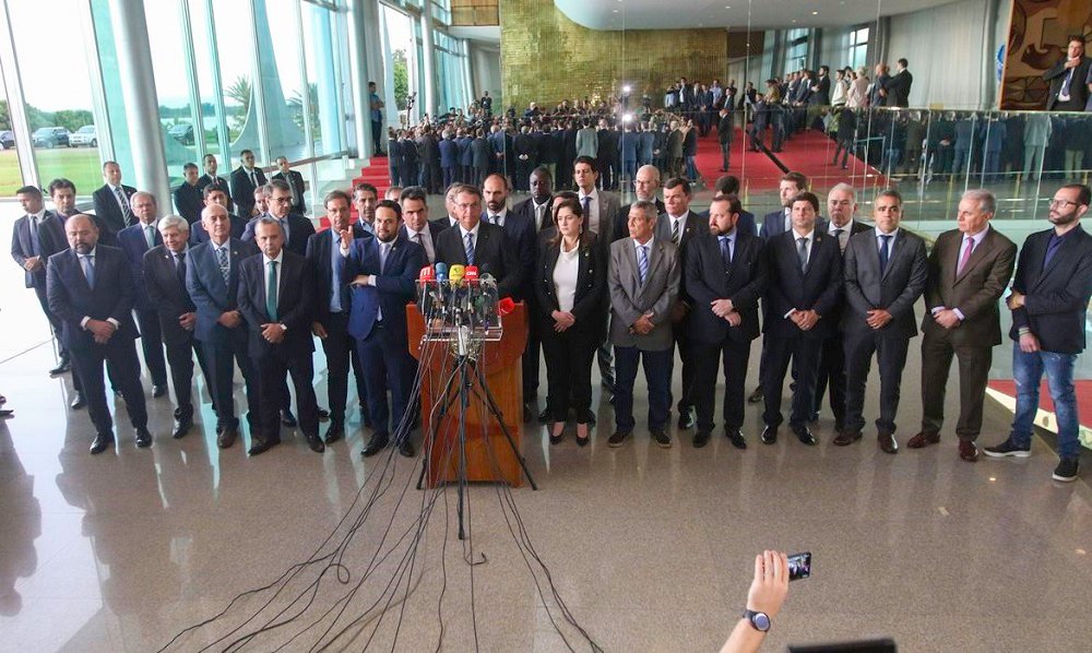 1º pronunciamento do presidente Bolsonaro após resultados das eleições “As manifestações pacíficas sempre serão bem-vindas”