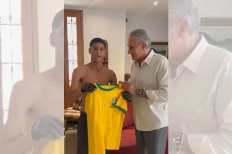 Tite e Luva de Pedreiro