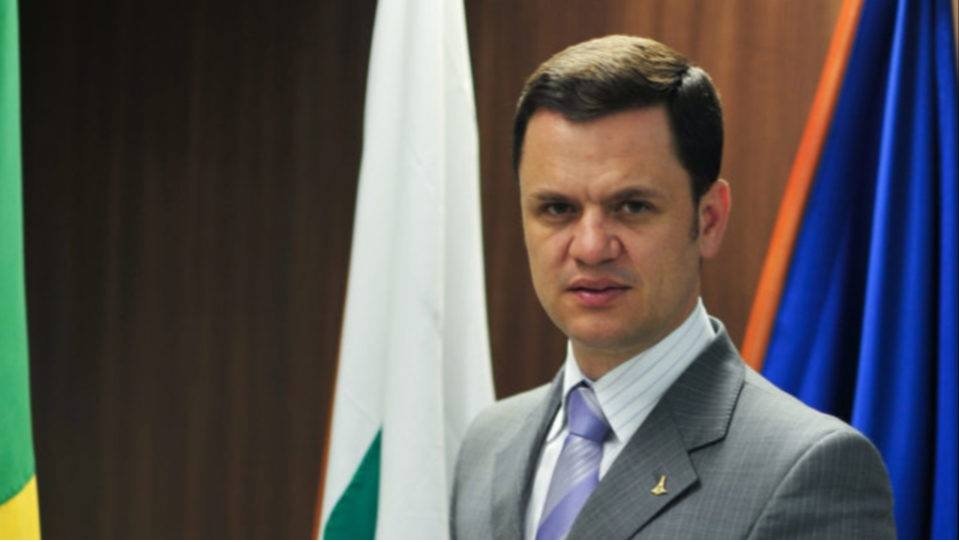 ANDERSON TORRES