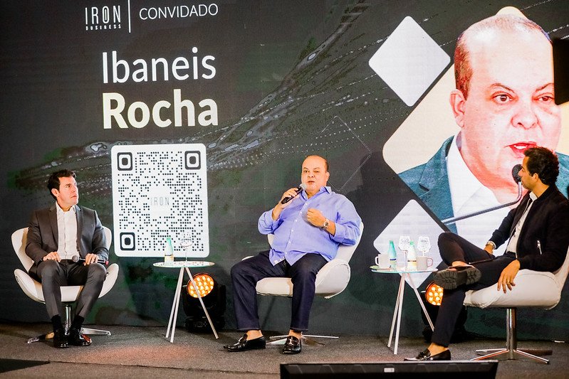 53079578655_f81ea343cf_c