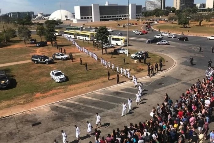 No DF, 911 presos não voltaram de saidões em 5 anos; 2% do total