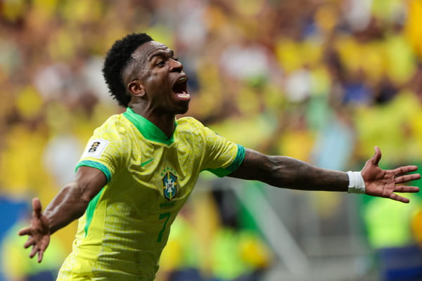 1742542732_Jogo-entre-a-Brasil-SelecCCA7aCC83o-Brasileira-e-ColoCC82mbia-pela-13a-rodada-das-EliminatoCC.jpeg