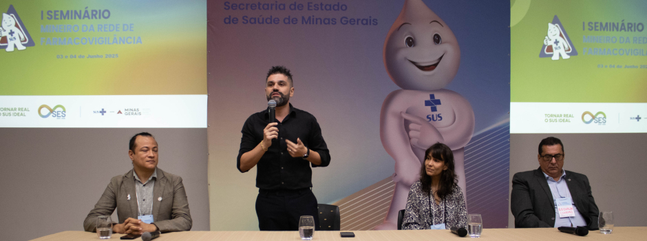 03.06.2025__Rafael_Mendes_I_SeminC3A1rio_Mineiro_da_Rede_de_FarmacovigilC3A2ncia-6245_28129aaa.jpeg