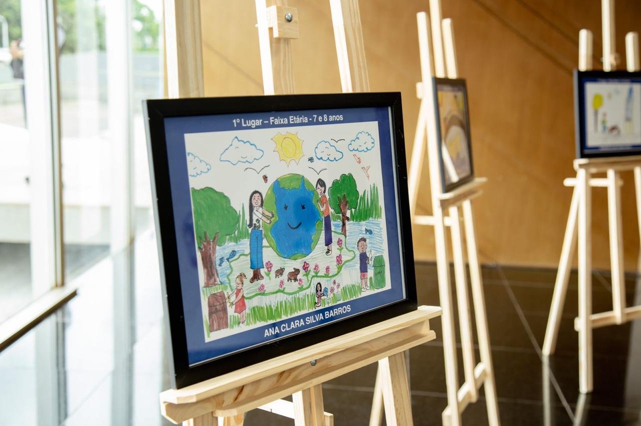 25.8.-Concurso-de-Desenho-GDF.-Foto-Divulgacao-Seec-DF3.jpg