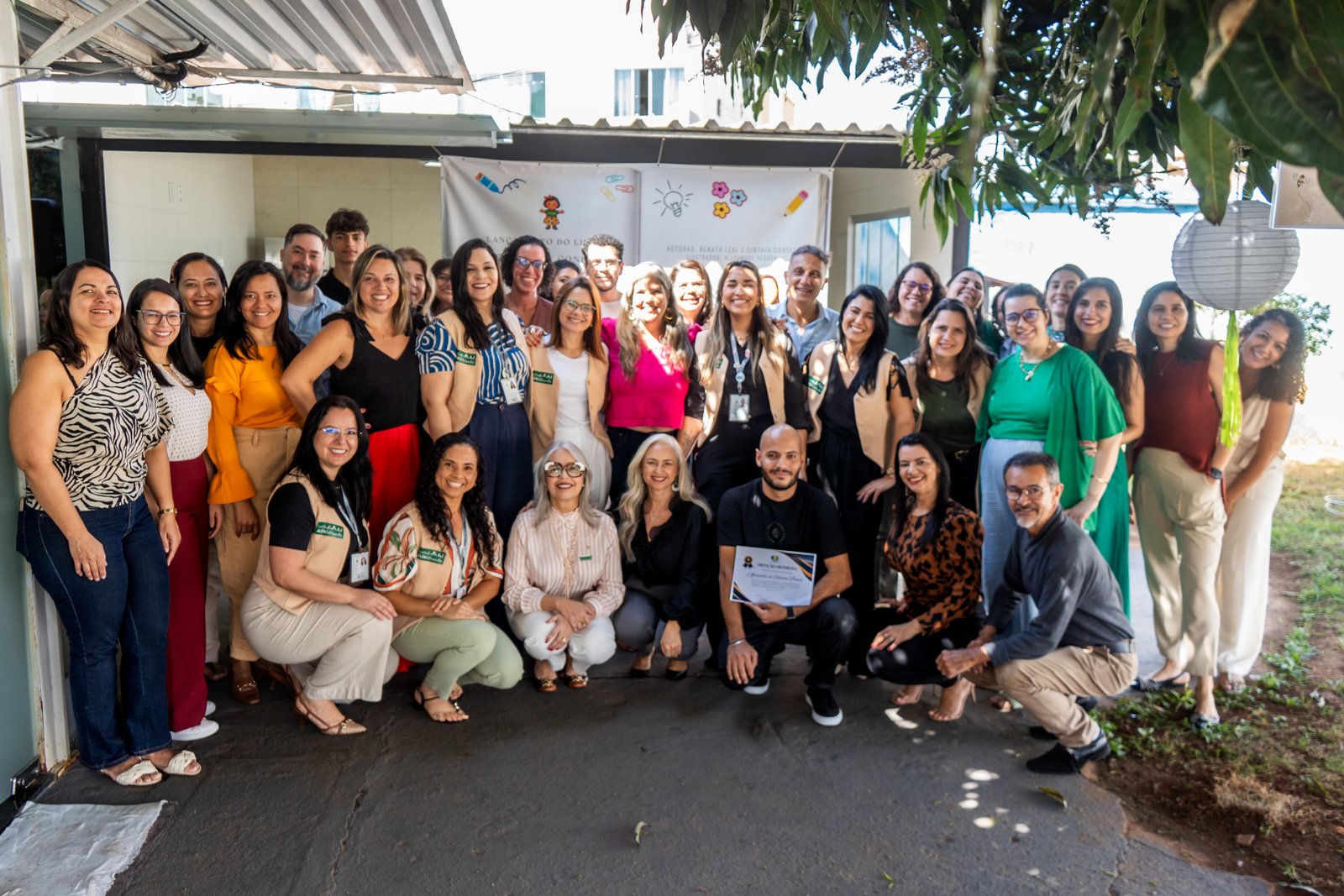lancamento-livro-alfaletrando-foto1.jpg