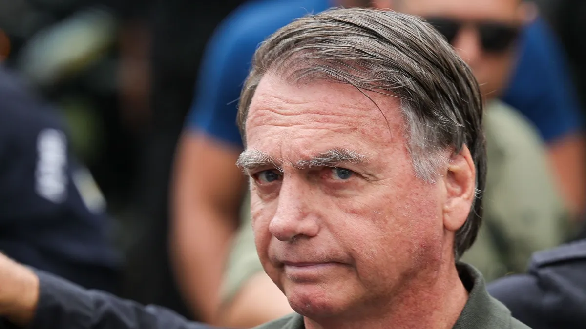 1-Jair-Bolsonaro-3-e1764092700878.webp.webp