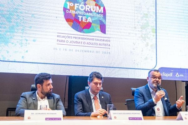 CLDF abre fórum pela inclusão profissional de jovens e adultos autistas