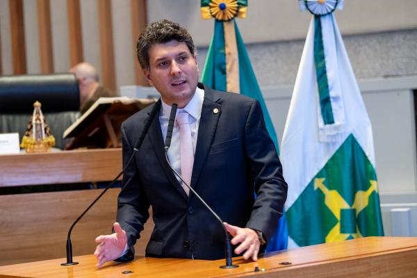 Mães e cuidadoras atípicas passam a ter direito ao Aluguel Social no DF