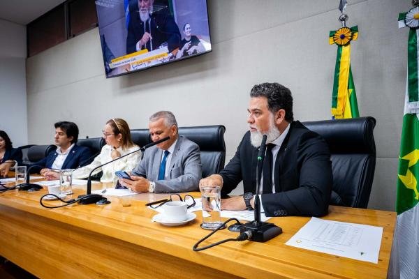 Comissão de Saúde aprova normatização de programas de atividade física para idosos