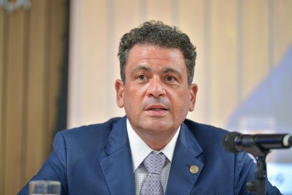 Conselheiro do CNJ Rodrigo Badaró receberá título de cidadão honorário de Brasília