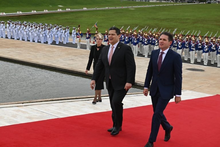 alcolumbre-motta-rampa-768×511.jpeg alcolumbre-motta-rampa-768x511.jpeg