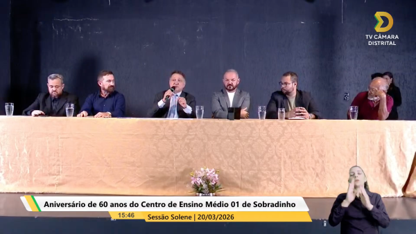 330ad2c5-5cc5-14ab-4bed-8627cdb17c45.png Papel dos servidores é exaltado em homenagem aos 60 anos do Centro de Ensino de Sobradinho