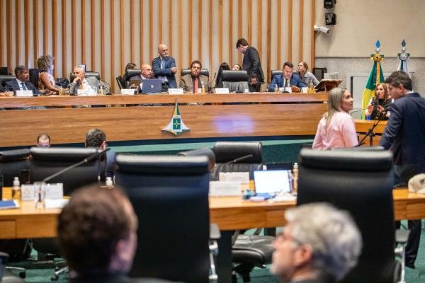 5143f6ad-b0d2-1ad1-fcb8-8eb69c3a068e.jpeg Plenário aumenta valor de serviço voluntário de carreiras da Segurança Pública