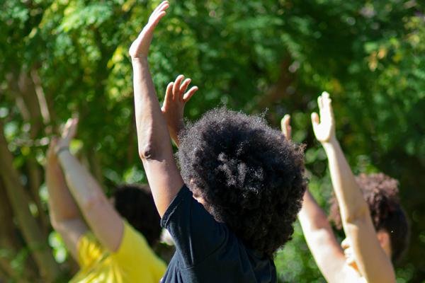 CLDF vira passarela para celebrar superação de mulheres vítimas de violência