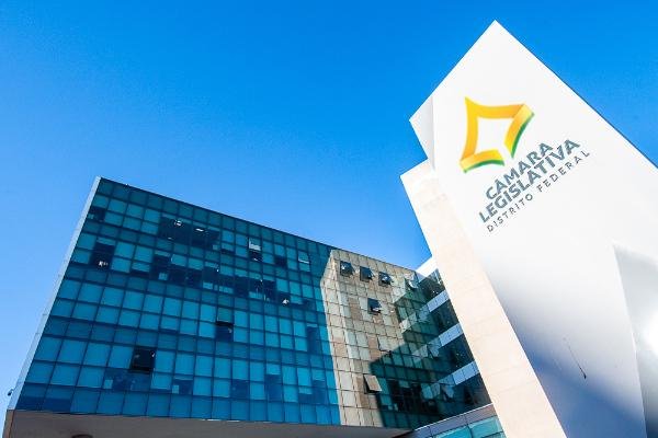 CLDF abre inscrições para a 4ª edição do Prêmio Paulo Freire de Educação