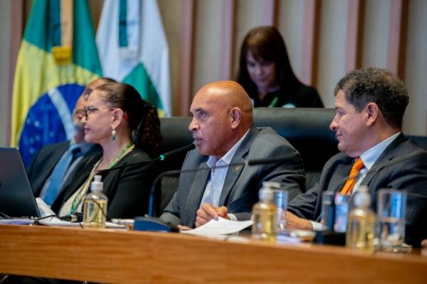 Em debate na CLDF, policiais civis declaram apoio a projeto que regulamenta a Previdência da categoria