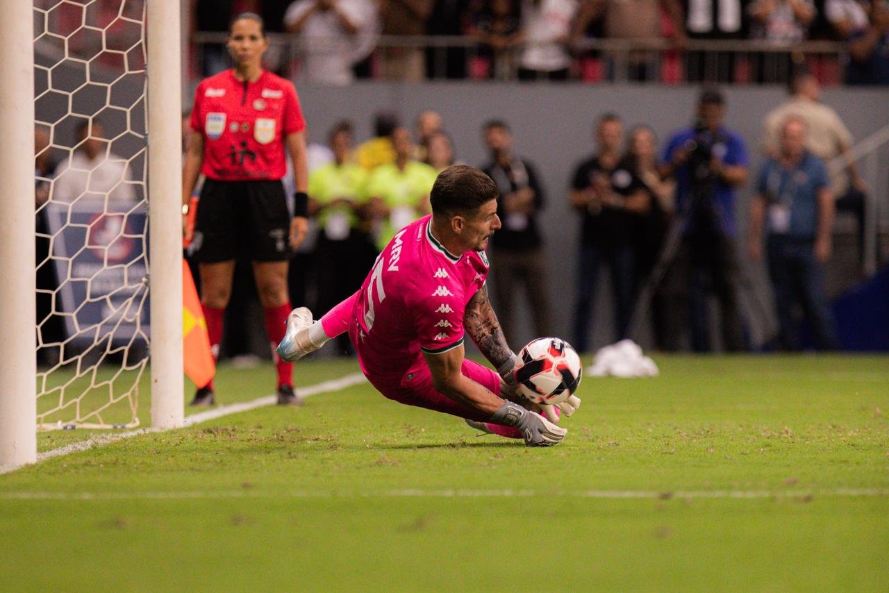 Renan-Rinaldi.jpeg Renan-Rinaldi.jpeg