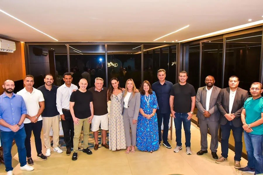 celina-reune-apoio-de-12-partidos.webp.jpeg celina-reune-apoio-de-12-partidos.webp.jpeg