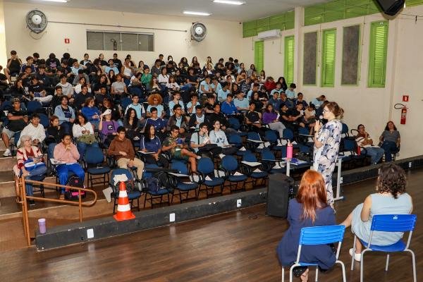 Foto: Andressa Anholete / Agência CLDF