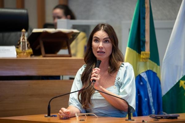 CLDF aprova projeto para ampliar transparência de contratos de gestão com recursos do SUS