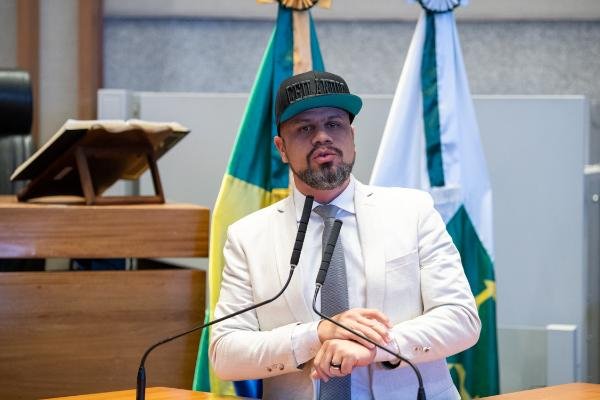 Plenário aprova conjunto de direitos dos usuários do transporte público do DF