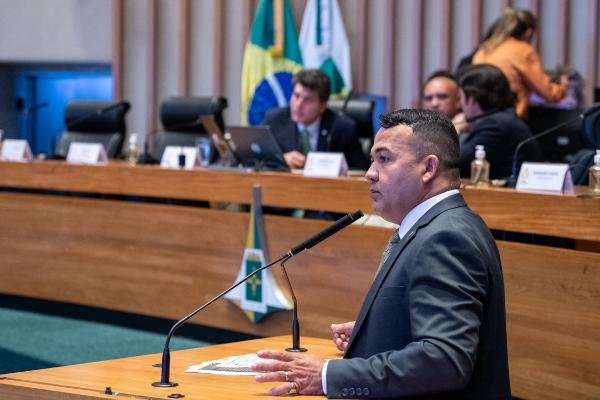 Distritais aprovam "botão do pânico" em postos de combustíveis