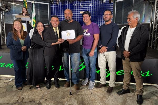 Sessão solene traz homenagem a lideranças do Gama e anúncio de projeto da RA Ponte Alta