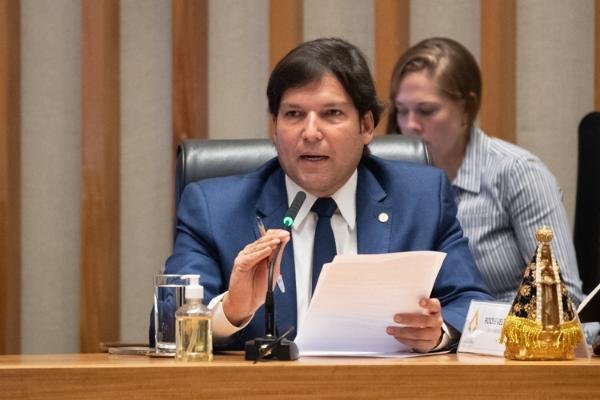 Leis que garantem direito à saúde da mulher e geração de empregos passam a valer integralmente