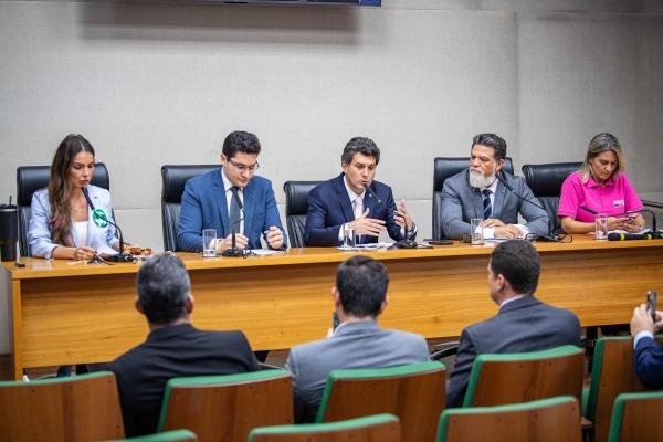 Comissão aprova parecer prévio sobre Projeto de Lei de Diretrizes Orçamentárias