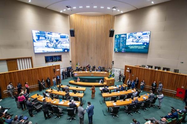 CLDF aprova projeto que ratifica acordo para empréstimo de R$ 6,6 bilhões ao BRB