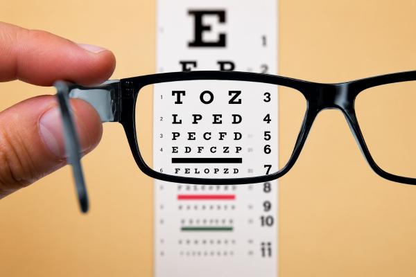 Audiência pública debater a relevância do optometrista na atenção primária à saúde visual