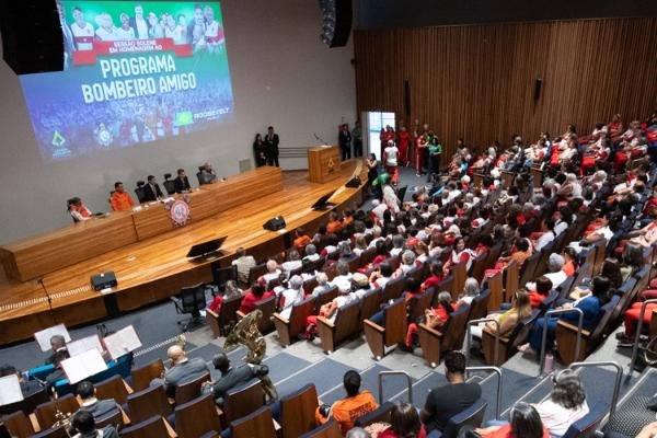 Carlos Gandra / Agência CLDF